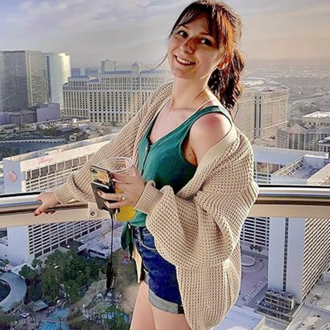 Allison Hocus Pocus Costume Beige Cardigan Sweaters